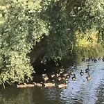 De Weije Wereld Konukevi